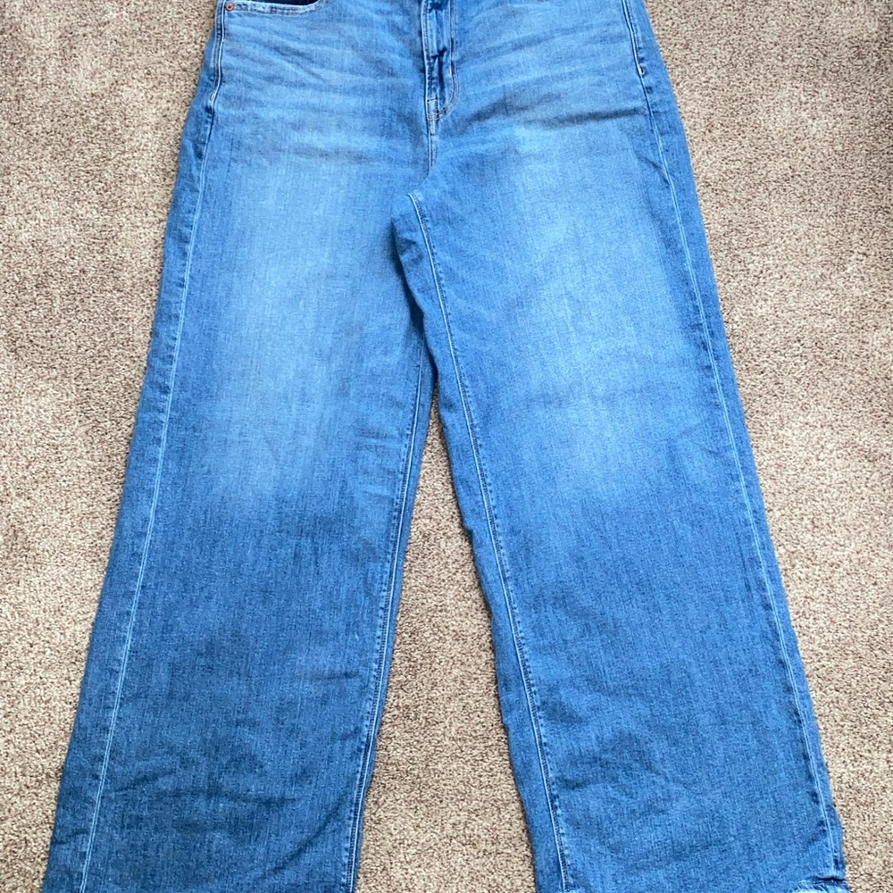 American Eagle Outfitters Super High Rise Baggy Wide Leg Jeans - Size 12
